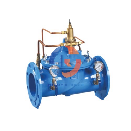 电动对开多叶调节阀的闸板的运动方向怎样？